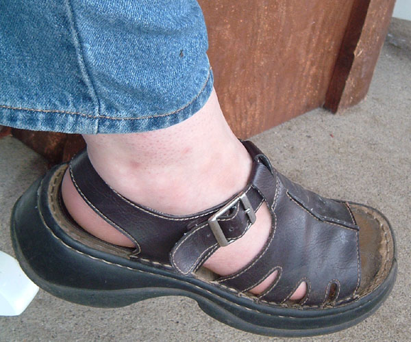 morning_uhmmm_a_foot