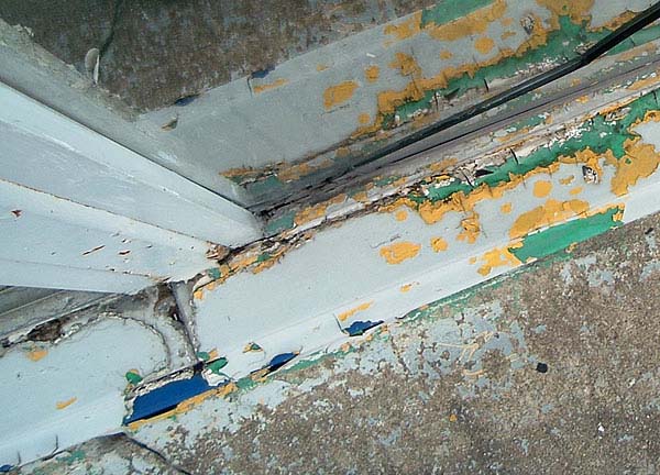 peeling_paint