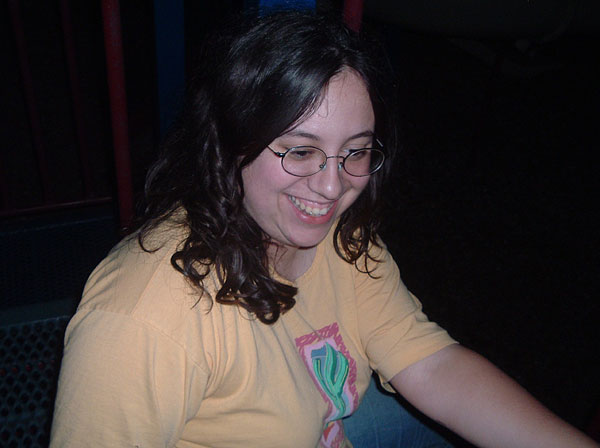 leslie_grin