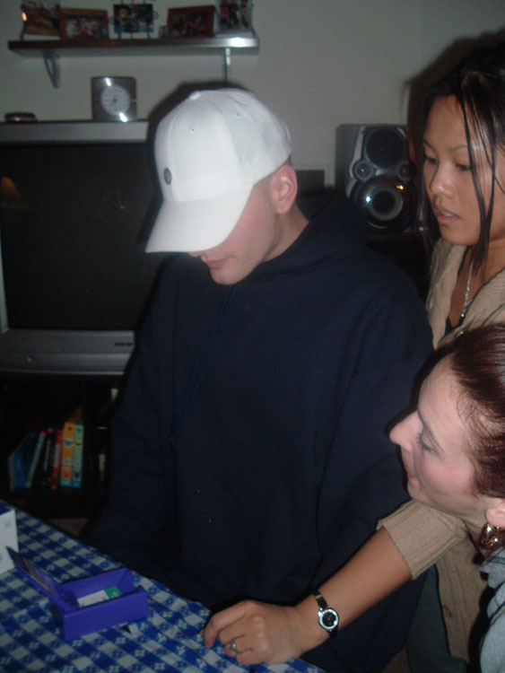 56_jenny_gets_nosey
